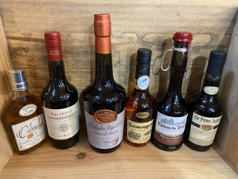 Epicerie à etretat pour acheter du calvados