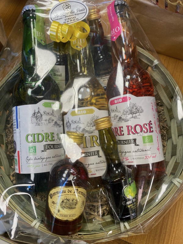 Créer son propre coffret gourmand en ligne avec une épicerie locale avec livraison à domicile Paris